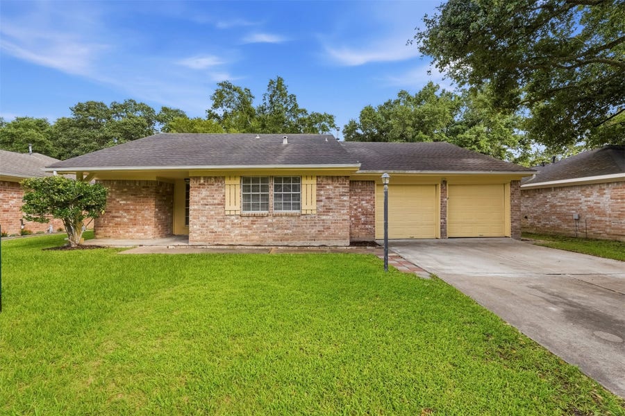 Property photo for 823 Red Rock Canyon Drive, Katy, TX