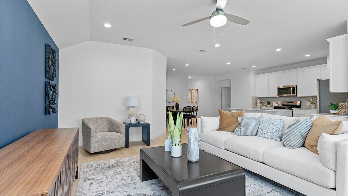 5015 Lemon Grove Drive, Rosenberg, TX 77469 *Images and 3D tour are for illustration only and options may vary from home as built.