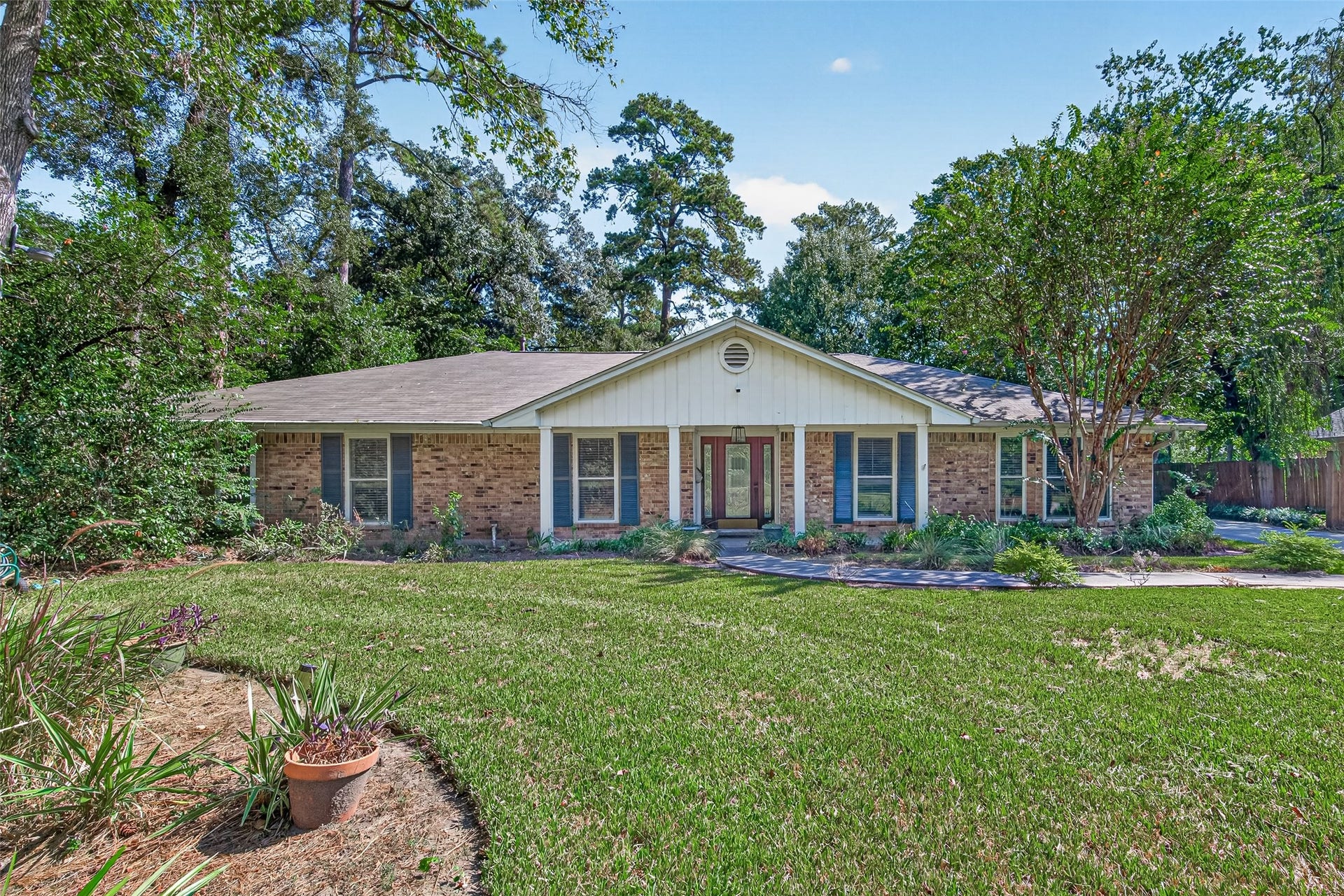 16814 Creeksouth Road, Houston, TX 77068 16814 Creeksouth Road, Houston, TX 77068