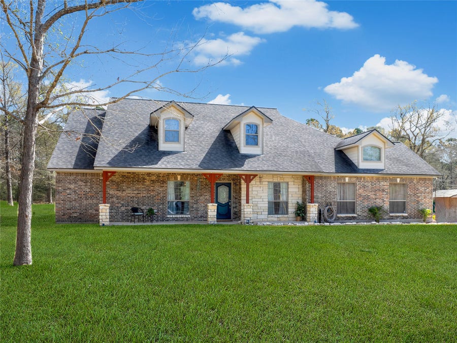 Property photo for 21 Twin Forks Drive, Willis, TX