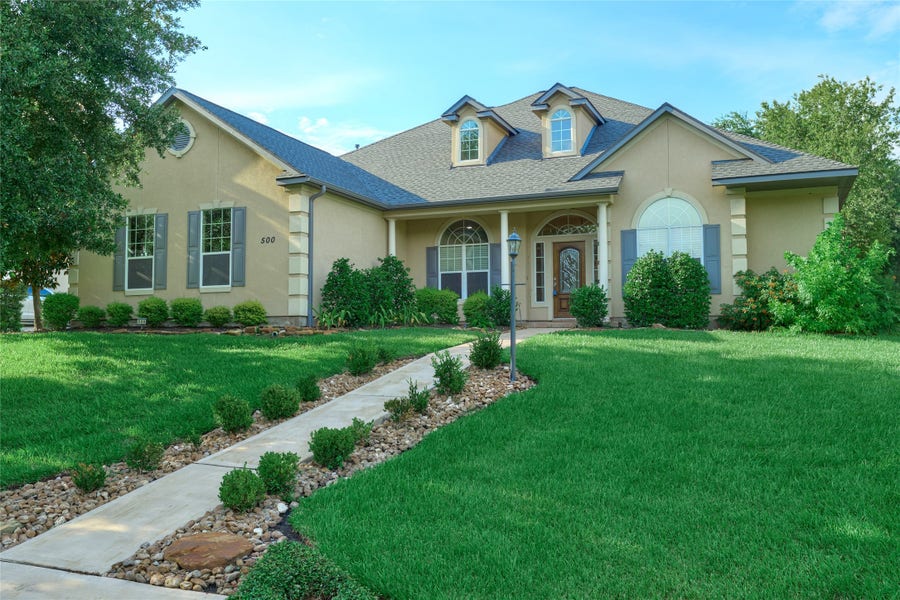 Property photo for 500 Edgewood Drive, Montgomery, TX