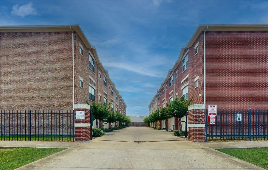Property photo for 2710 Hullsmith Drive, #202, Houston, TX