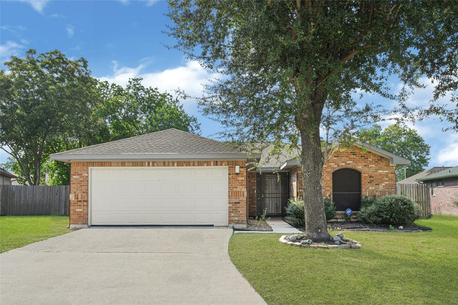 Property photo for 9851 Guest Street, Houston, TX