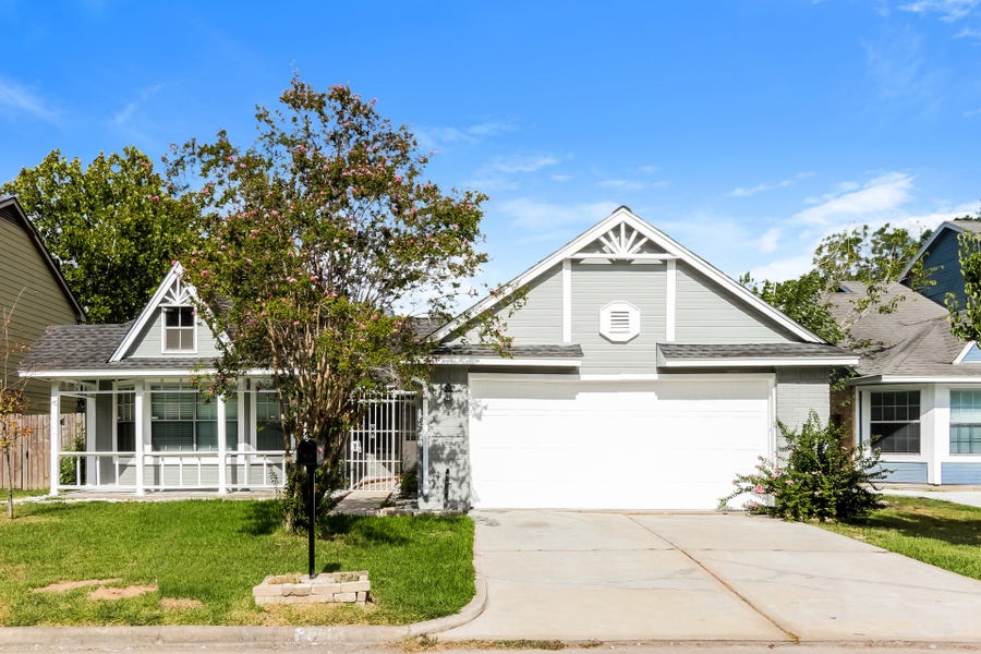 Property photo for 2714 Ashford Trail Drive, Houston, TX
