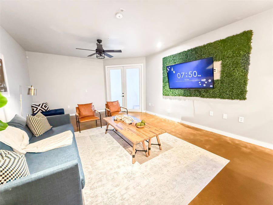 Property photo for 2216 Chenevert Street, #4, Houston, TX