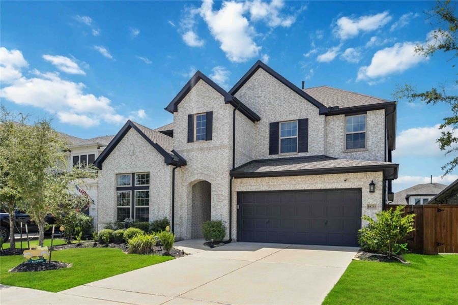 Property photo for 18211 Sunset Elm Dr Drive, Cypress, TX