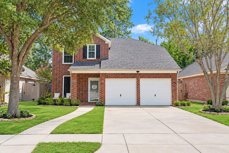 Property photo for 2318 Colonial Springs Lane, Spring, TX