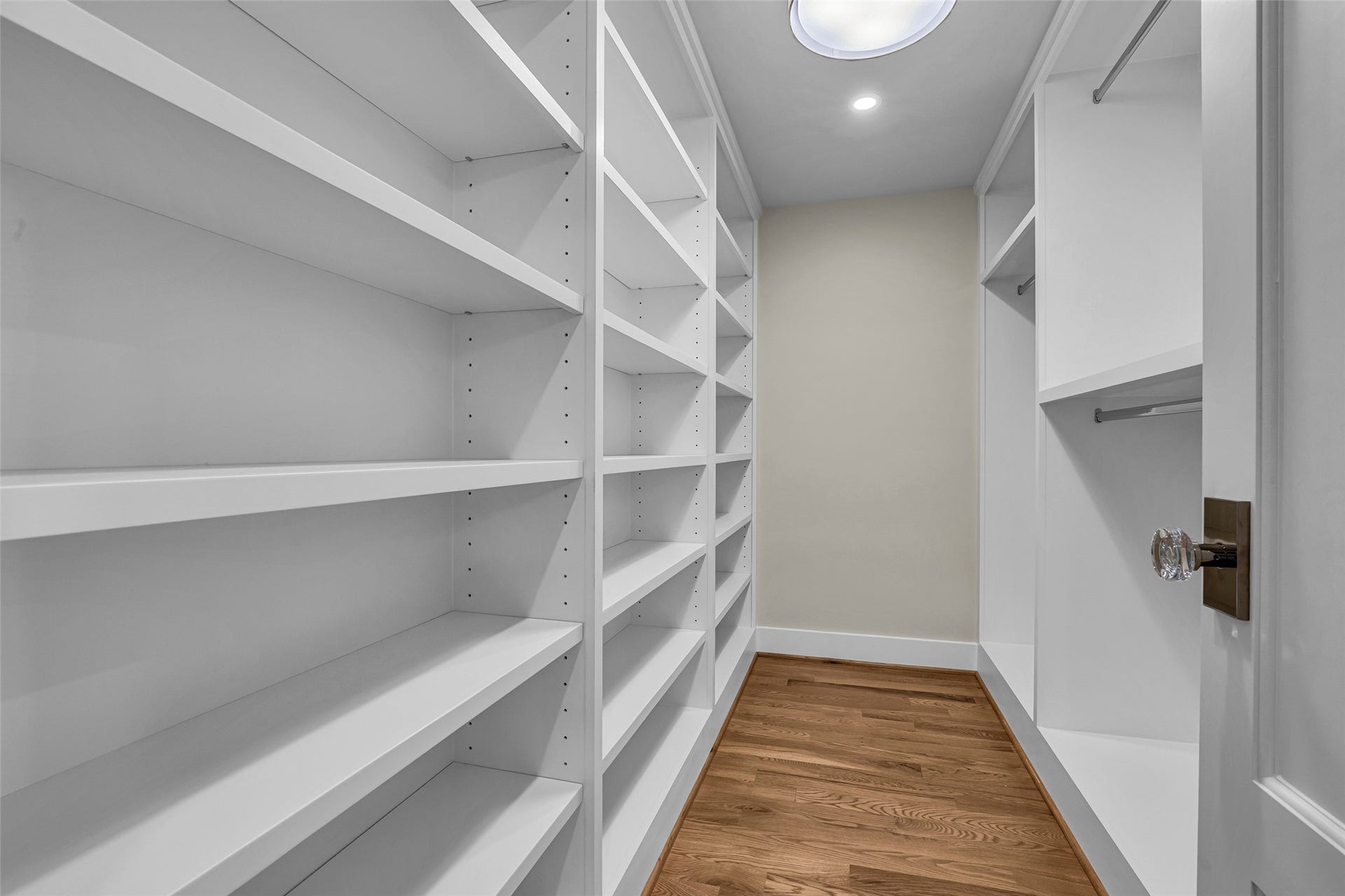 2602 Whitney Street, Houston, TX 77006 Bonus storage closet on second floor