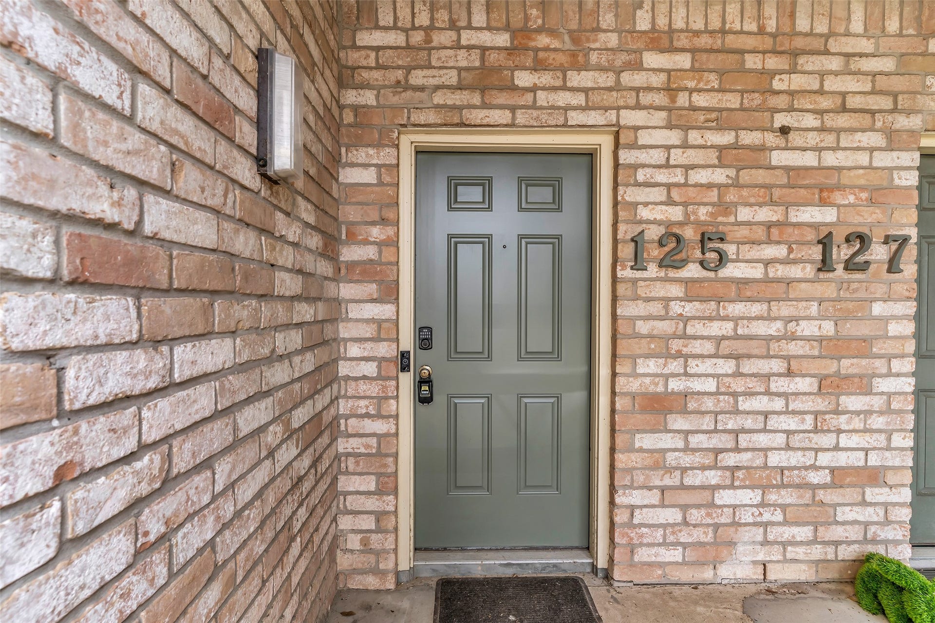 8100 Cambridge Street, #125, Houston, TX 77054 8100 Cambridge Street, #125, Houston, TX 77054