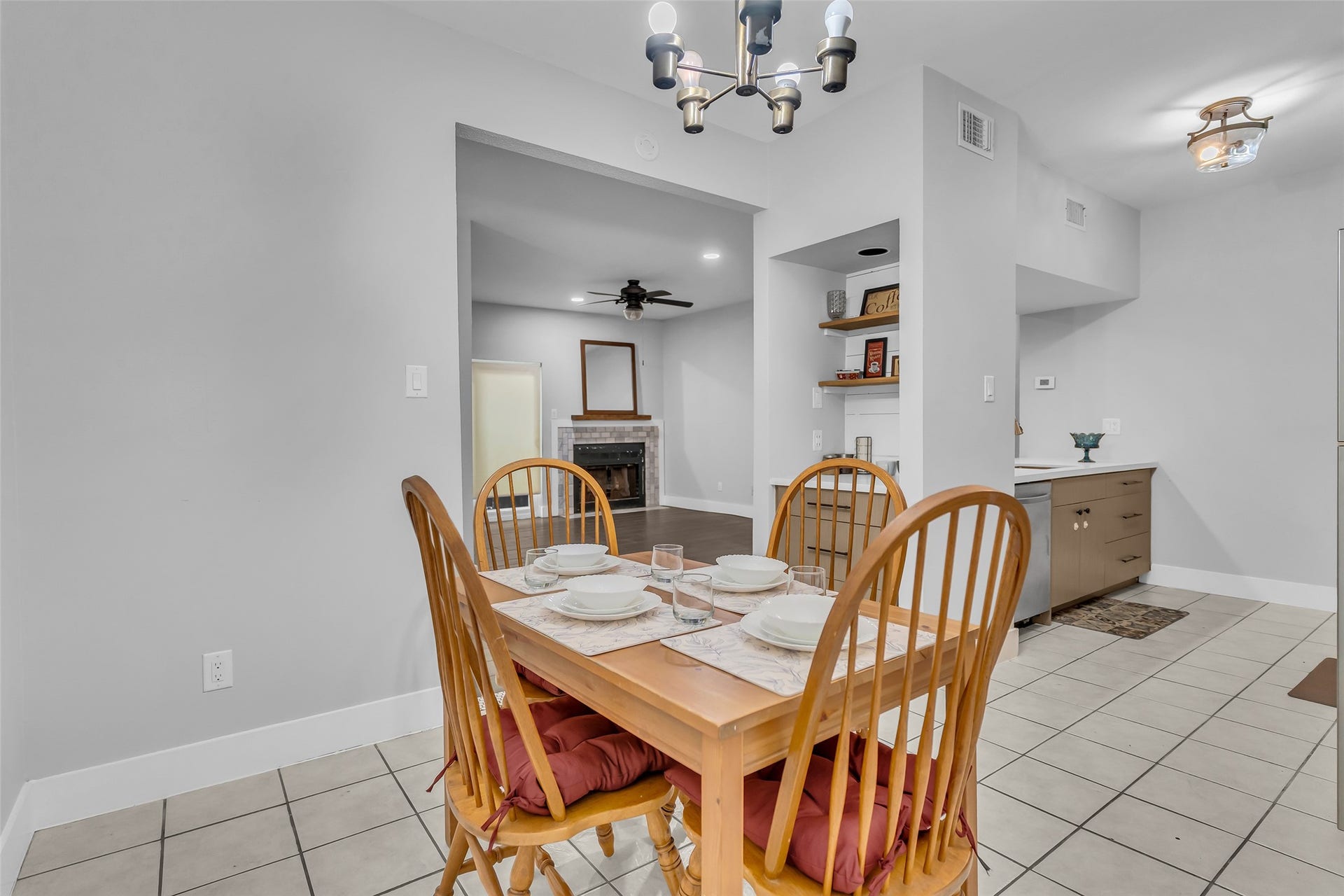 8100 Cambridge Street, #125, Houston, TX 77054 8100 Cambridge Street, #125, Houston, TX 77054