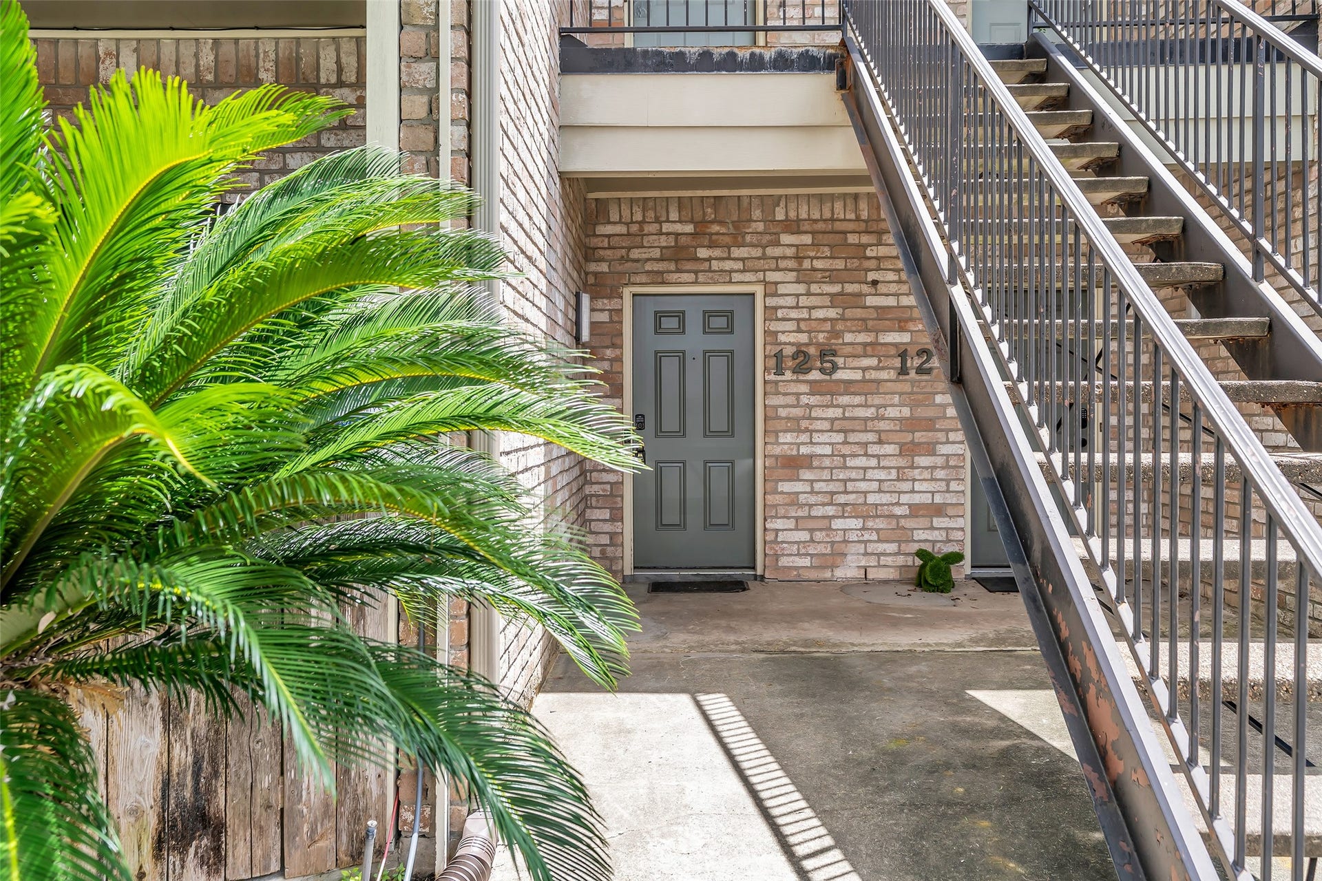 8100 Cambridge Street, #125, Houston, TX 77054 8100 Cambridge Street, #125, Houston, TX 77054