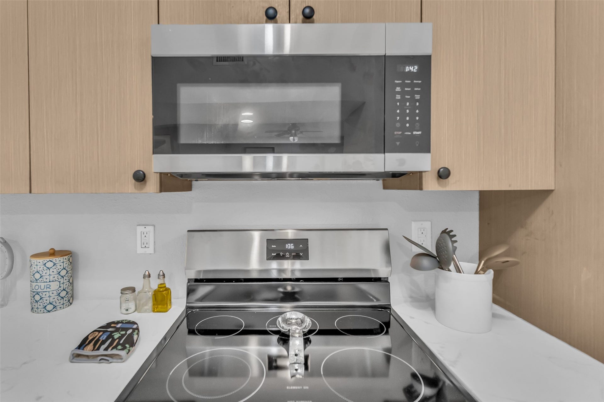 8100 Cambridge Street, #125, Houston, TX 77054 8100 Cambridge Street, #125, Houston, TX 77054