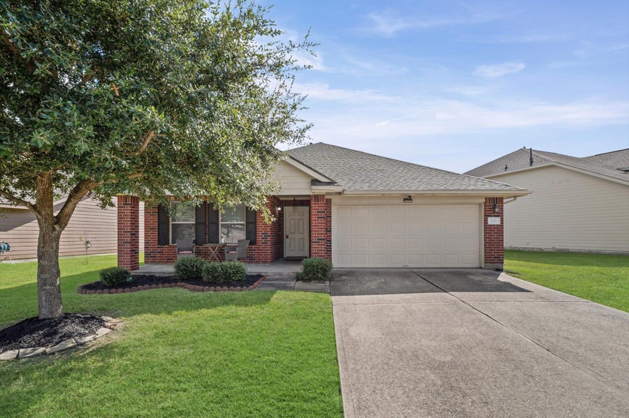 Property photo for 2711 Copeland Mill Lane, Houston, TX