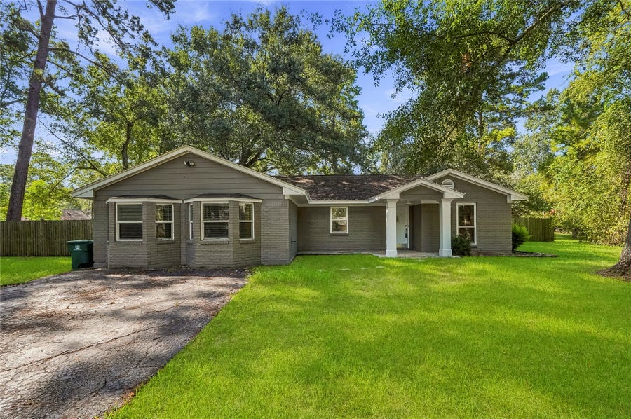 Property photo for 1420 Sweet Gum Lane Lane, Houston, TX
