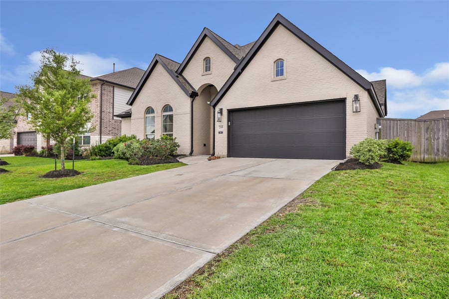Property photo for 23688 Silver Palm Trail, New Caney, TX