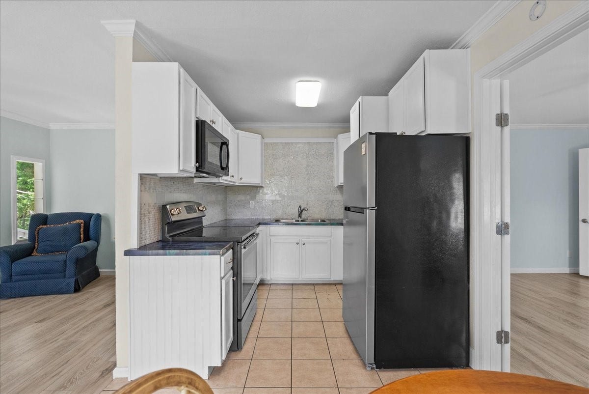 6119 Highland Road, Santa Fe, TX 77517 6119 Highland Road, Santa Fe, TX 77517