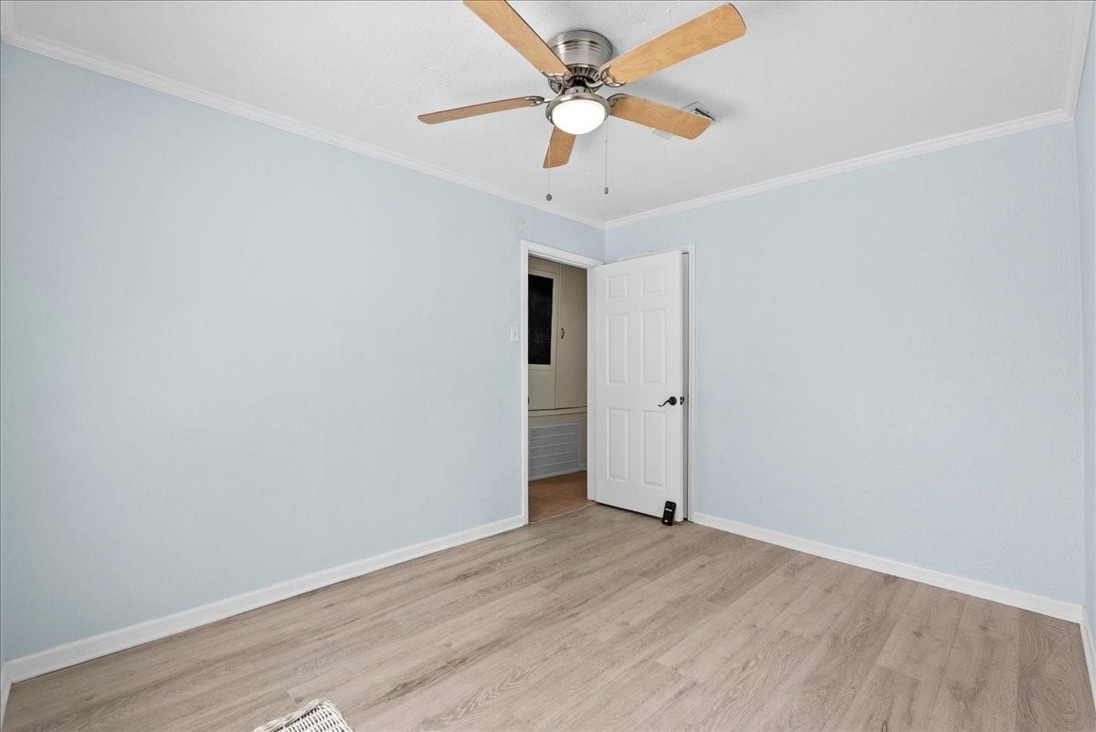6119 Highland Road, Santa Fe, TX 77517 6119 Highland Road, Santa Fe, TX 77517
