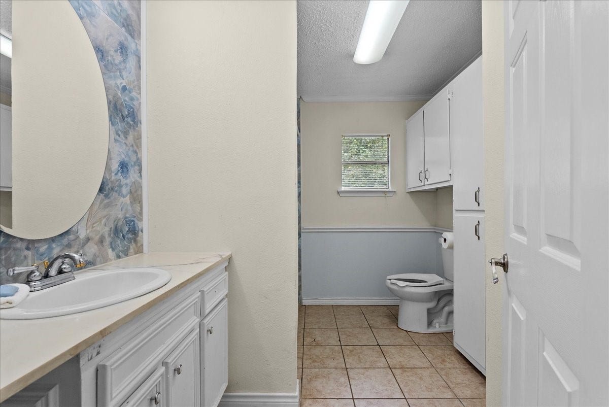 6119 Highland Road, Santa Fe, TX 77517 6119 Highland Road, Santa Fe, TX 77517