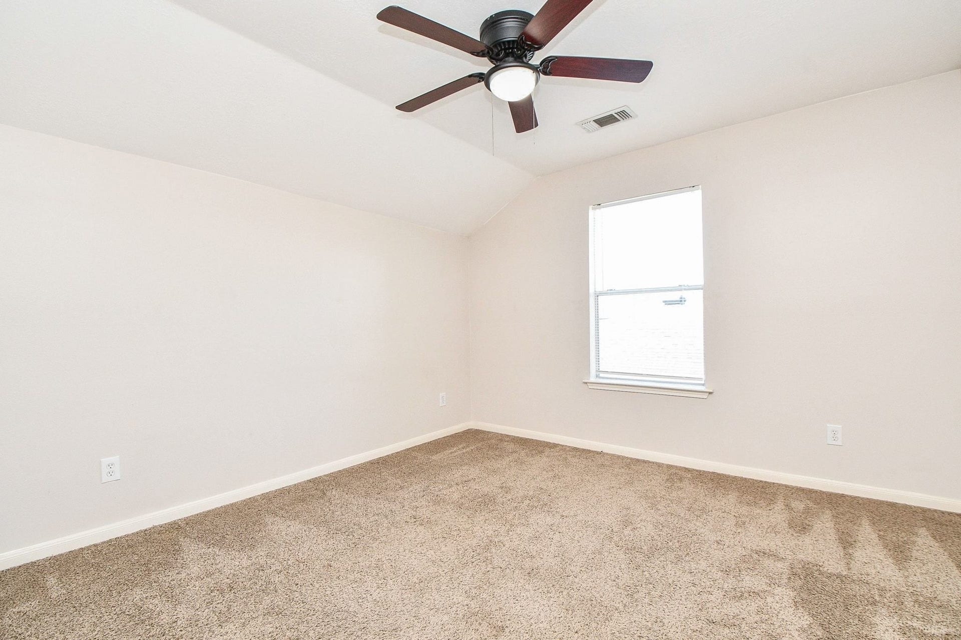 11811 Fossil Rock Lane, Houston, TX 77034 11811 Fossil Rock Lane, Houston, TX 77034