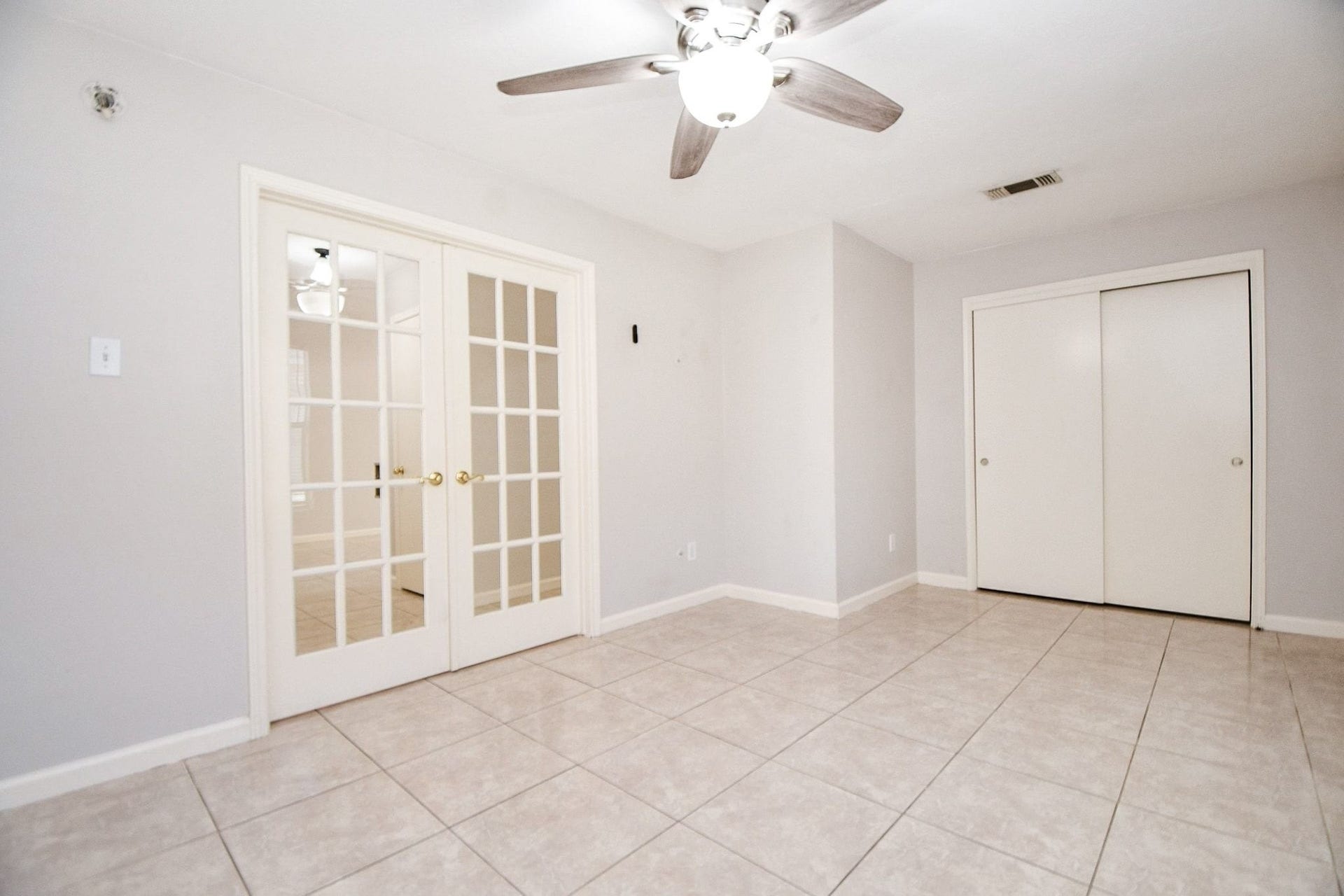 11811 Fossil Rock Lane, Houston, TX 77034 11811 Fossil Rock Lane, Houston, TX 77034