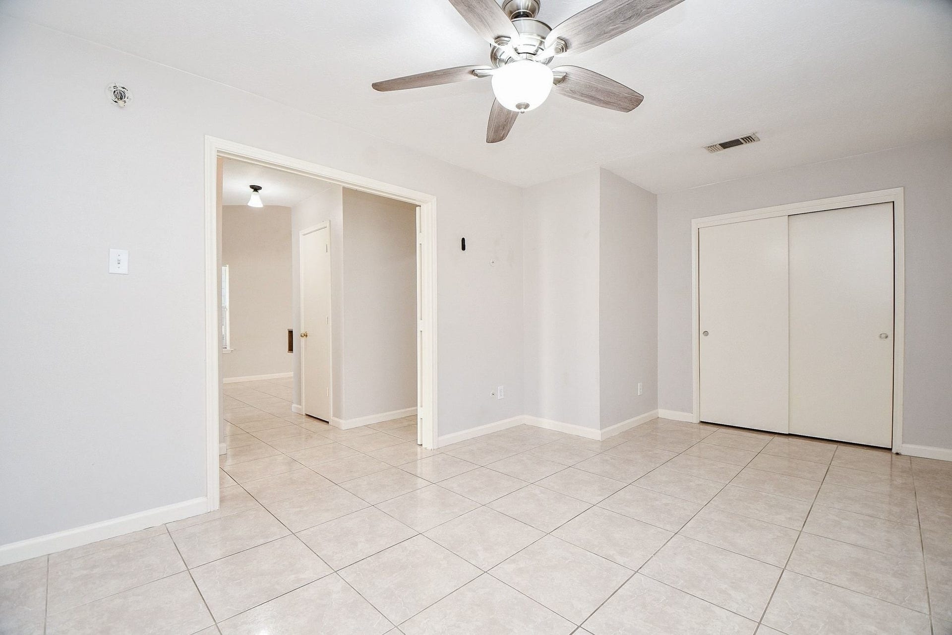 11811 Fossil Rock Lane, Houston, TX 77034 11811 Fossil Rock Lane, Houston, TX 77034