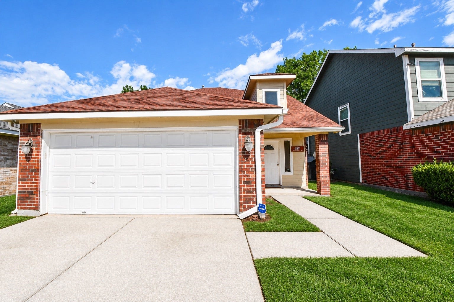 11811 Fossil Rock Lane, Houston, TX 77034 11811 Fossil Rock Lane, Houston, TX 77034