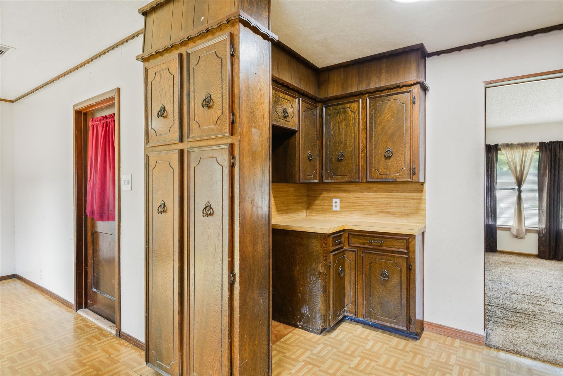 213 Highland Drive, Hitchcock, TX 77563 213 Highland Drive, Hitchcock, TX 77563
