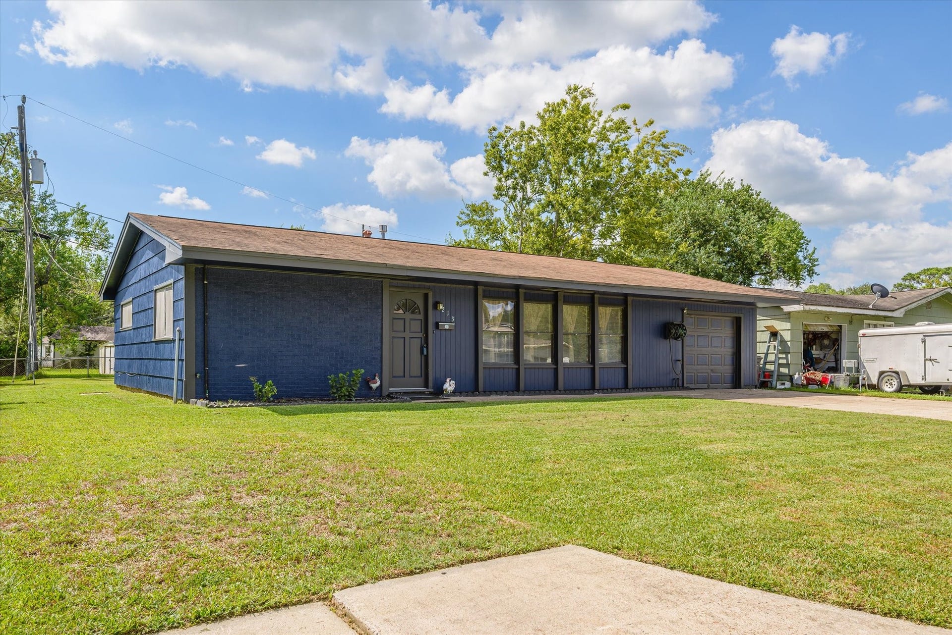 213 Highland Drive, Hitchcock, TX 77563 213 Highland Drive, Hitchcock, TX 77563