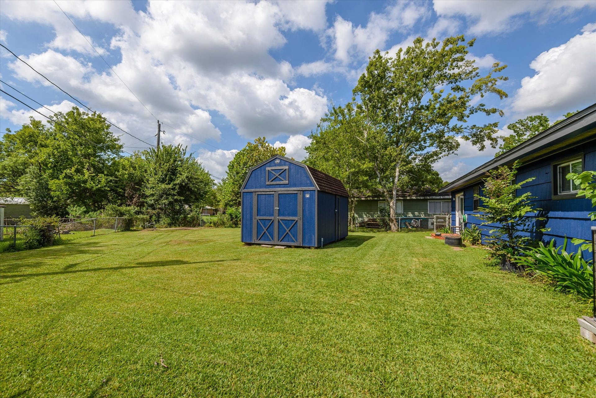 213 Highland Drive, Hitchcock, TX 77563 213 Highland Drive, Hitchcock, TX 77563