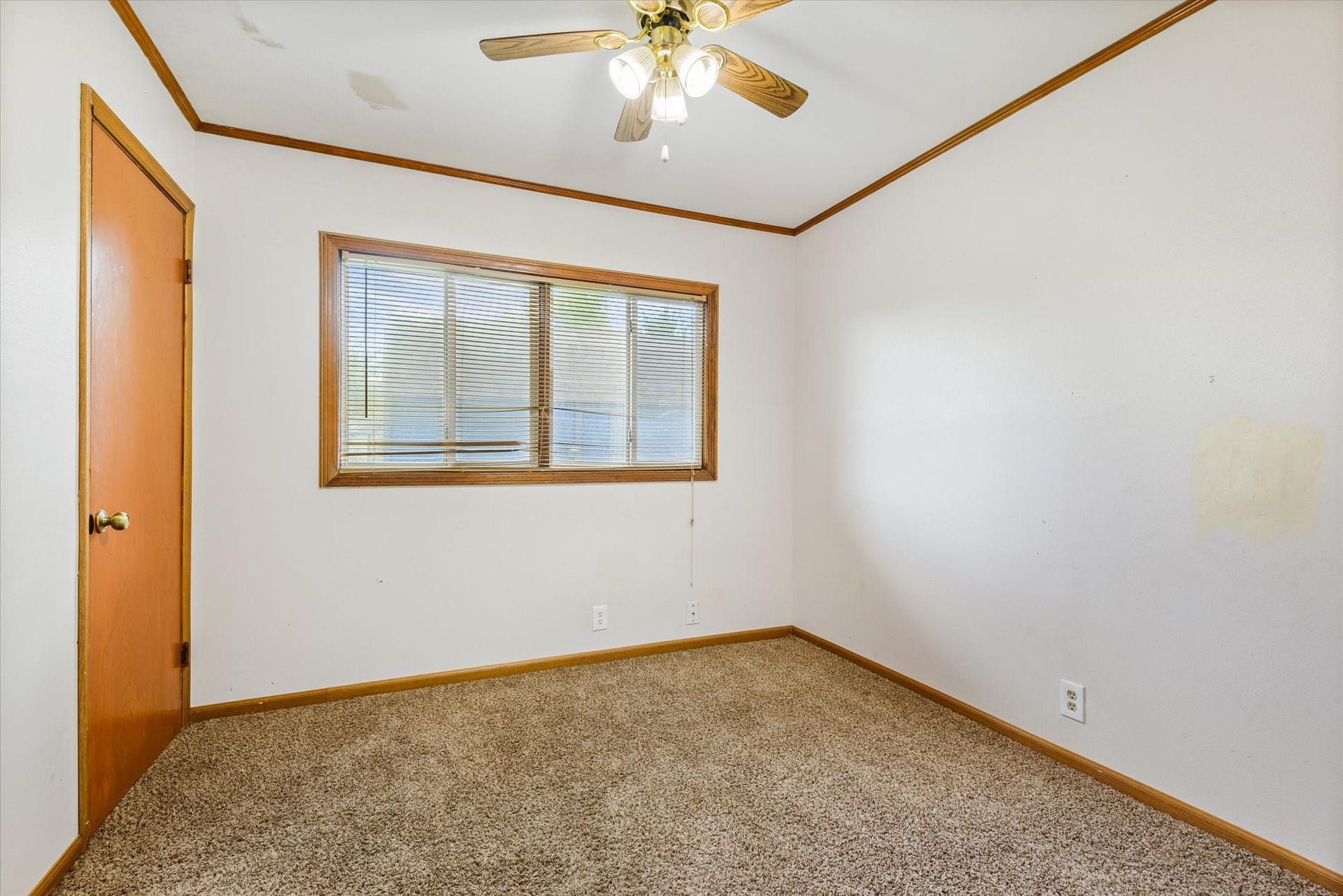 213 Highland Drive, Hitchcock, TX 77563 Bedroom 2