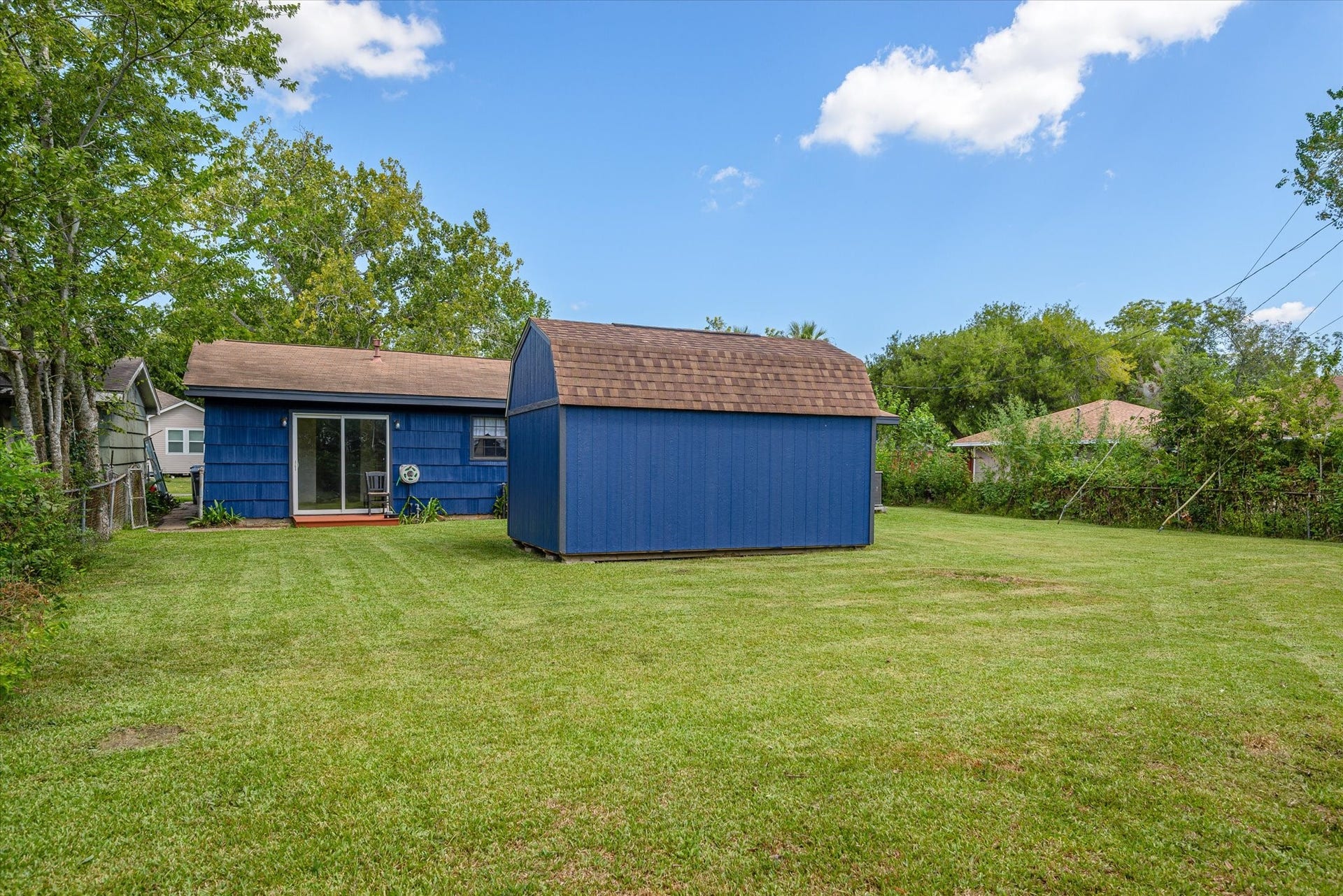 213 Highland Drive, Hitchcock, TX 77563 213 Highland Drive, Hitchcock, TX 77563