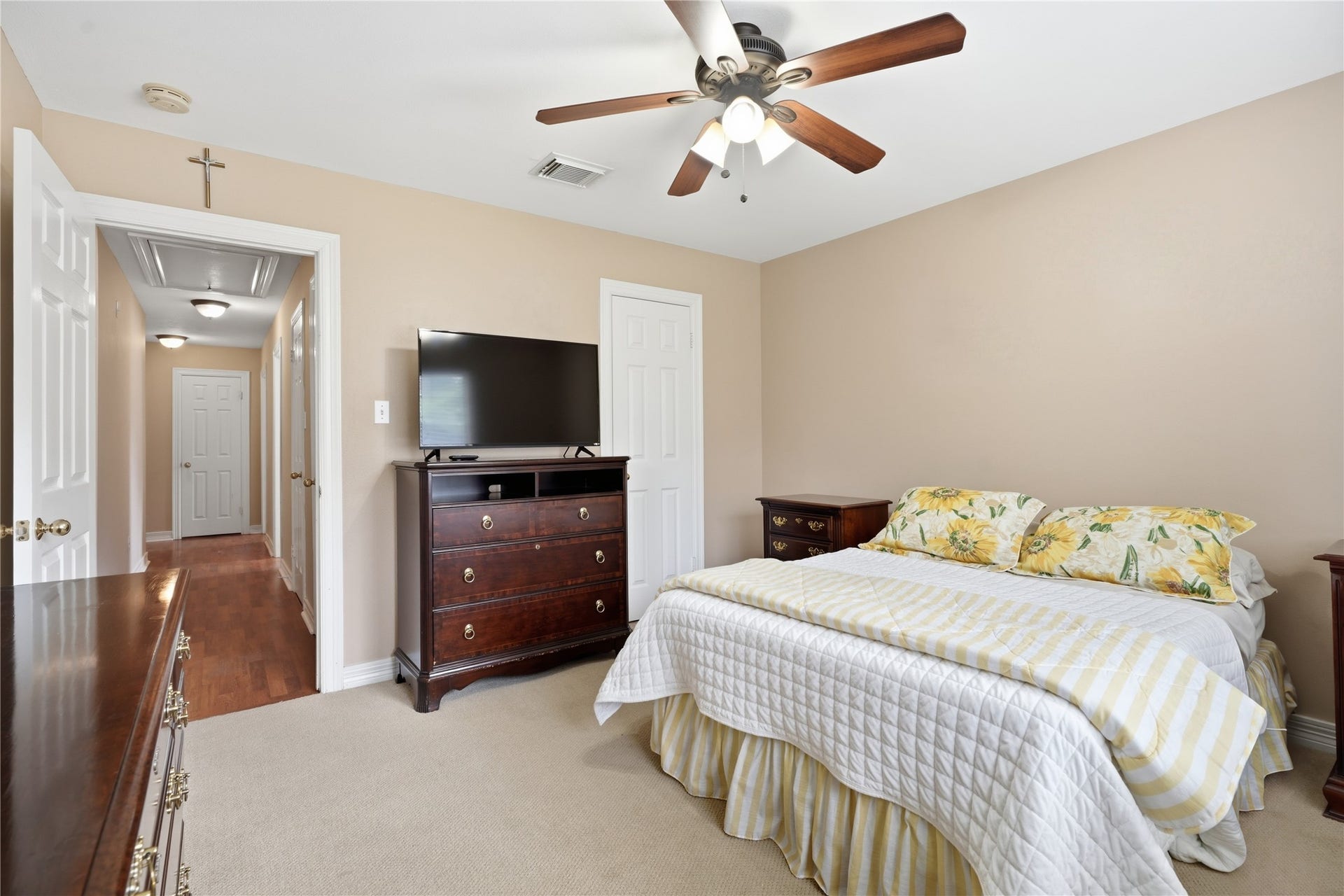 4010 Raven River Drive, Pasadena, TX 77059