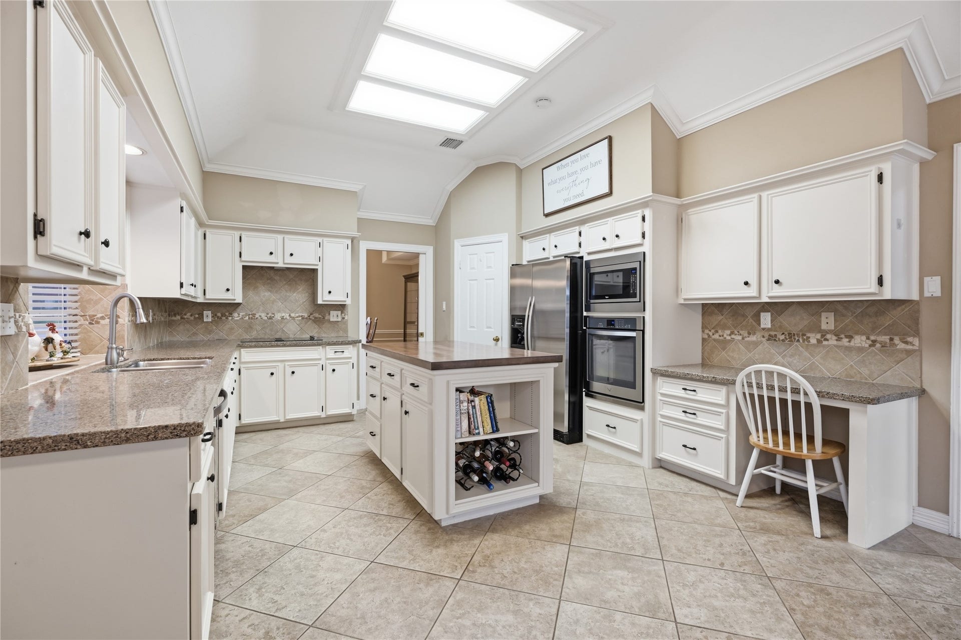 4010 Raven River Drive, Pasadena, TX 77059