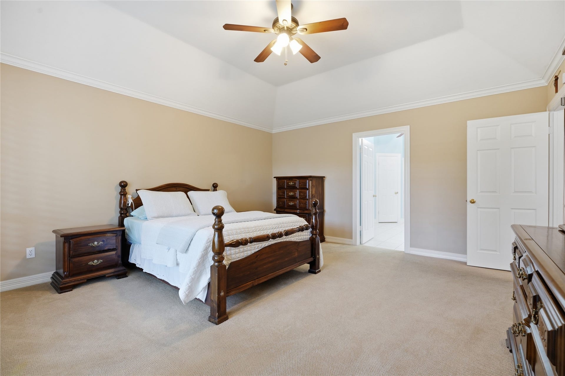 4010 Raven River Drive, Pasadena, TX 77059