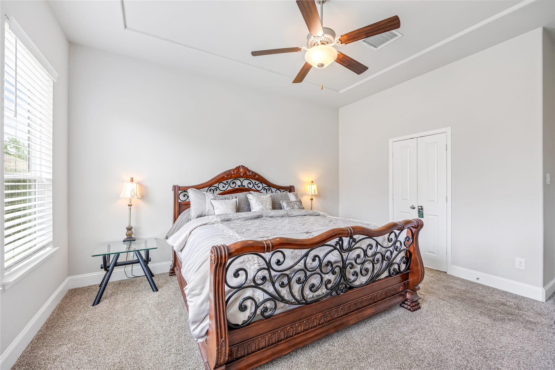 15811 Sunlit Falls Drive, Humble, TX 77346 15811 Sunlit Falls Drive, Humble, TX 77346