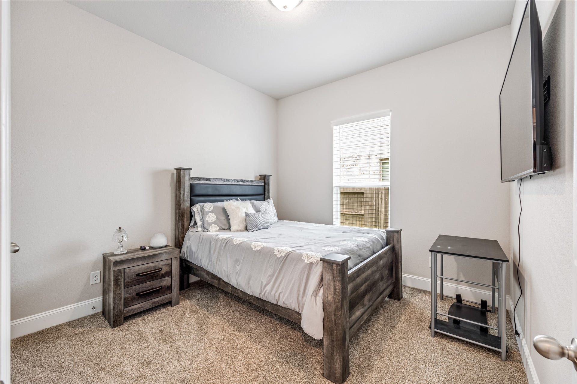15811 Sunlit Falls Drive, Humble, TX 77346 15811 Sunlit Falls Drive, Humble, TX 77346