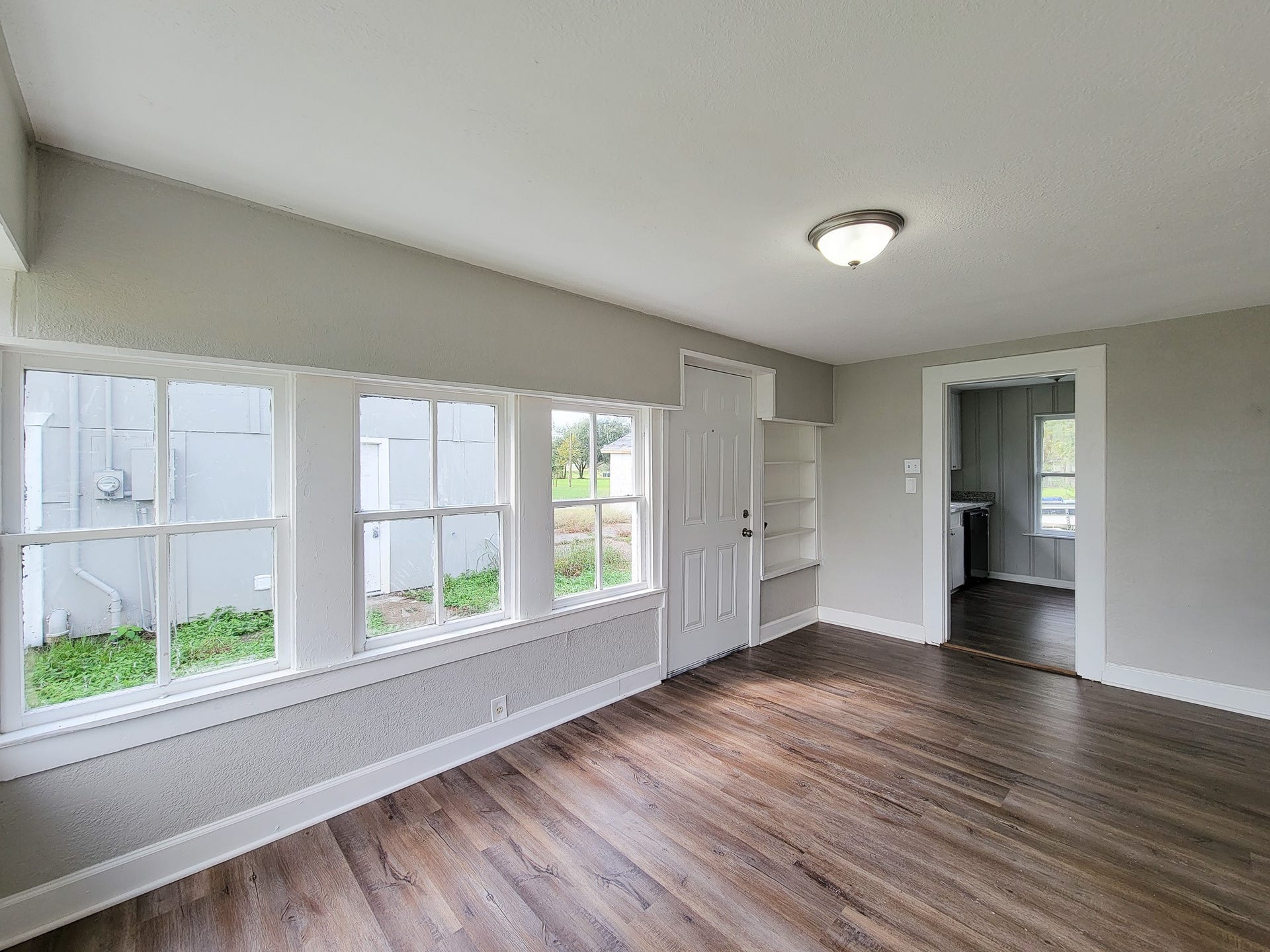 605 N Avenue A, Freeport, TX 77541