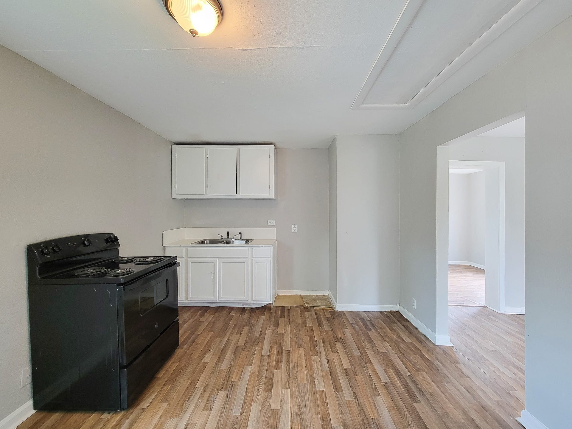 605 N Avenue A, Freeport, TX 77541
