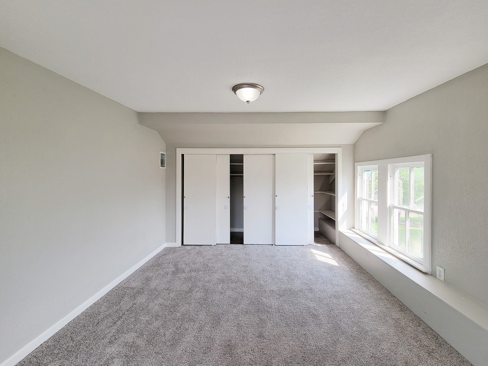 605 N Avenue A, Freeport, TX 77541