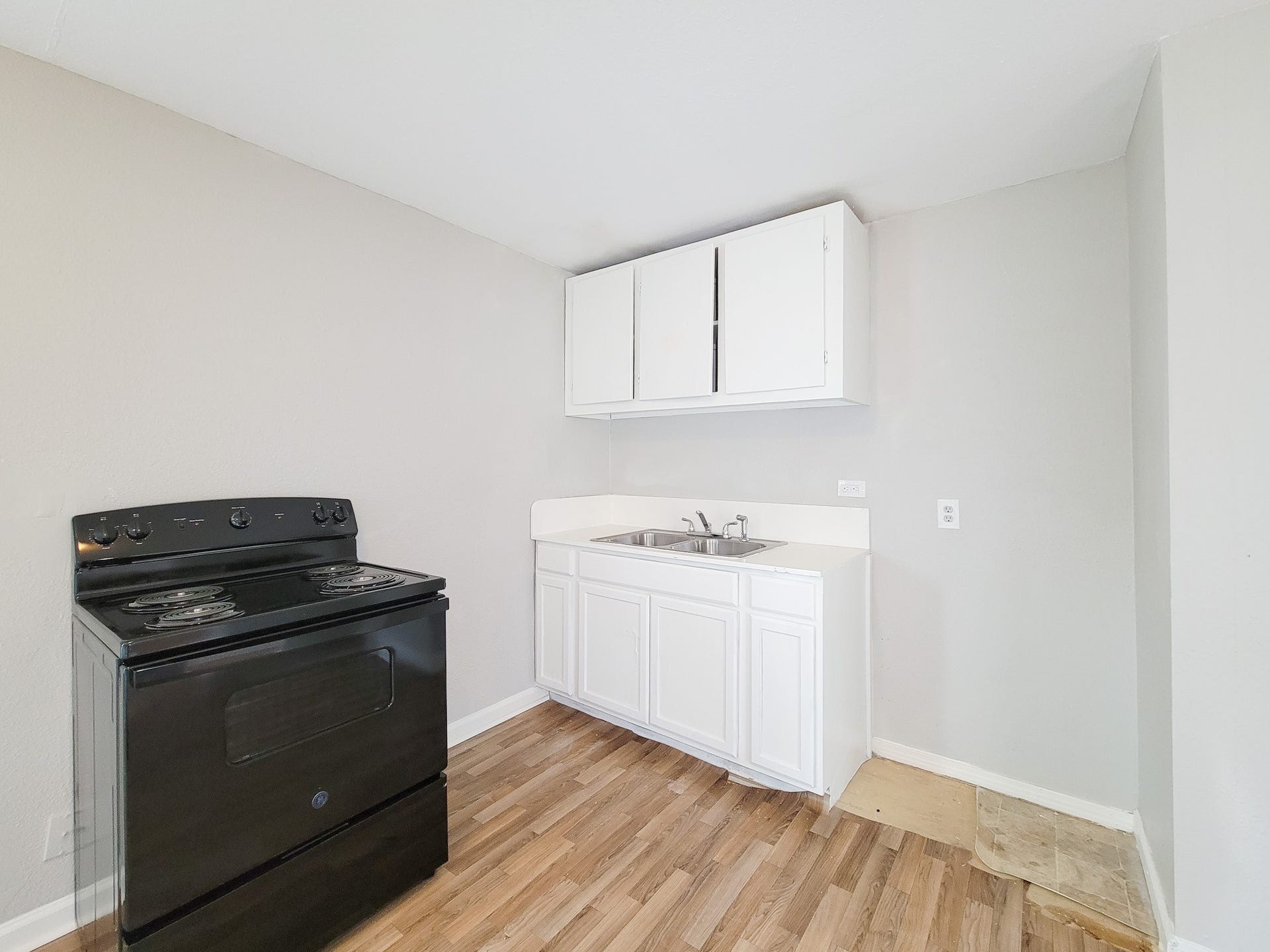 605 N Avenue A, Freeport, TX 77541