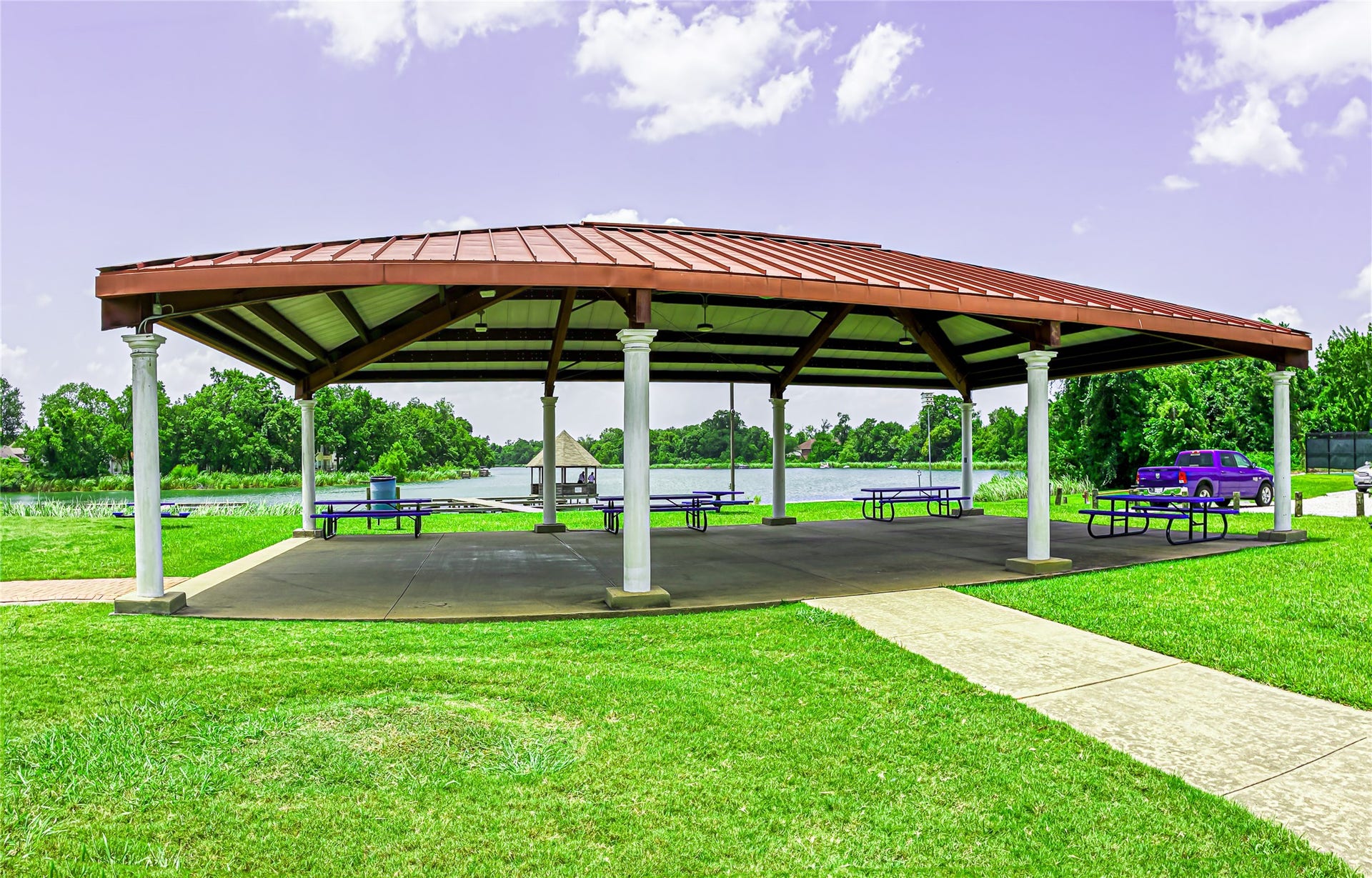 2106 Lakeshore Forest Court, Missouri City, TX 77459