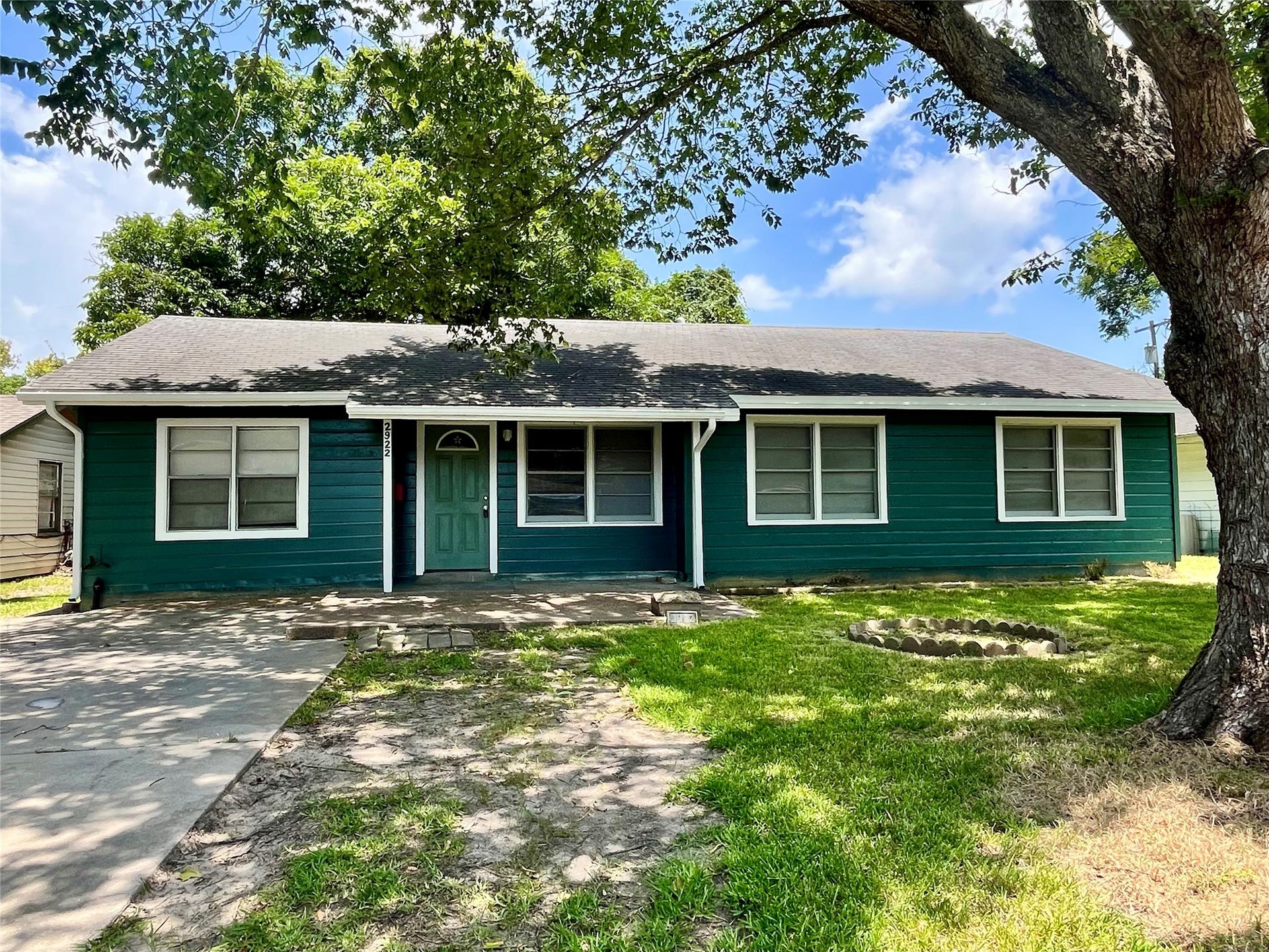 2922 Robinson Boulevard, Texas City, TX 77590 2922 Robinson Boulevard, Texas City, TX 77590