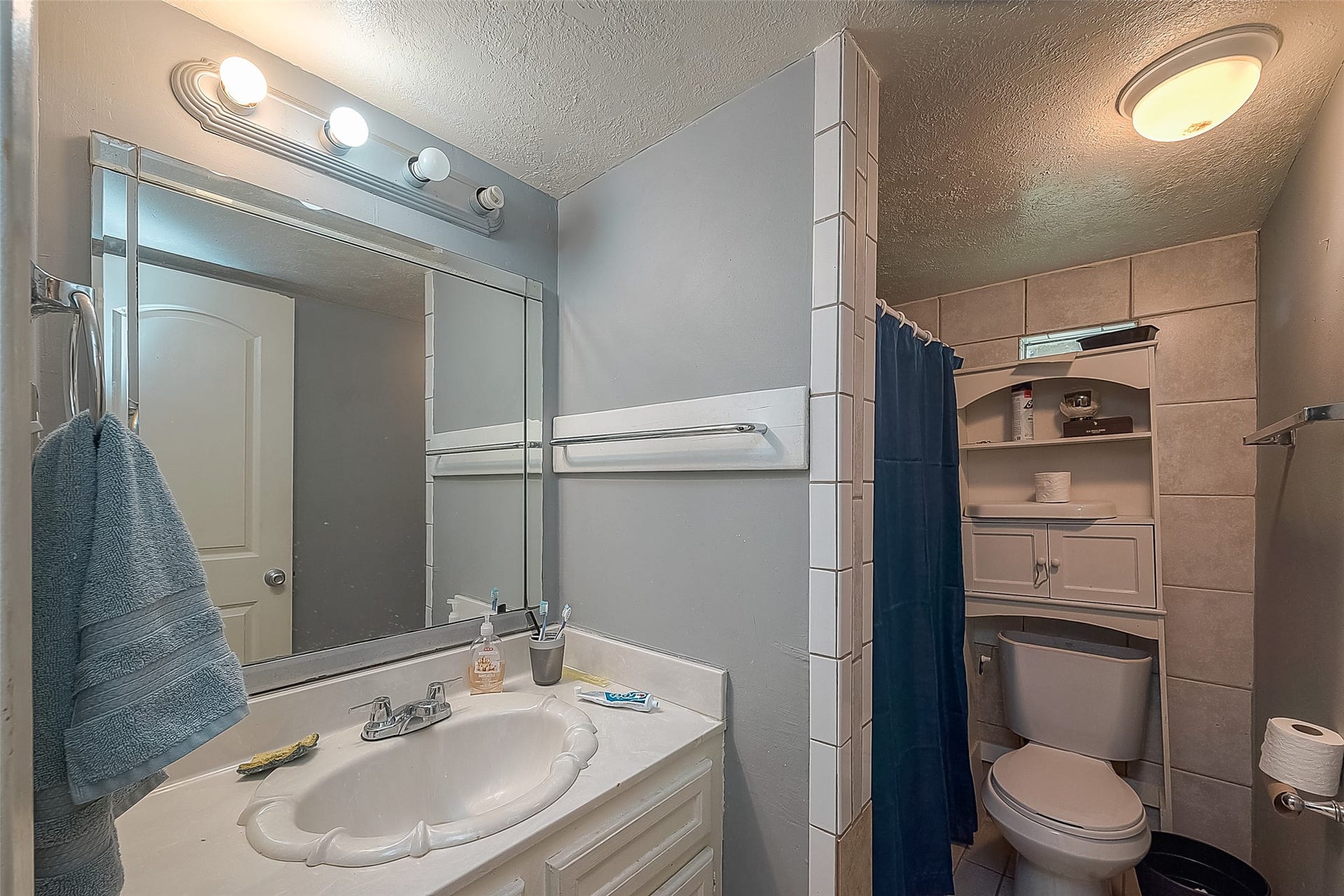 829 Porter Road, Conroe, TX 77301 829 Porter Road, Conroe, TX 77301