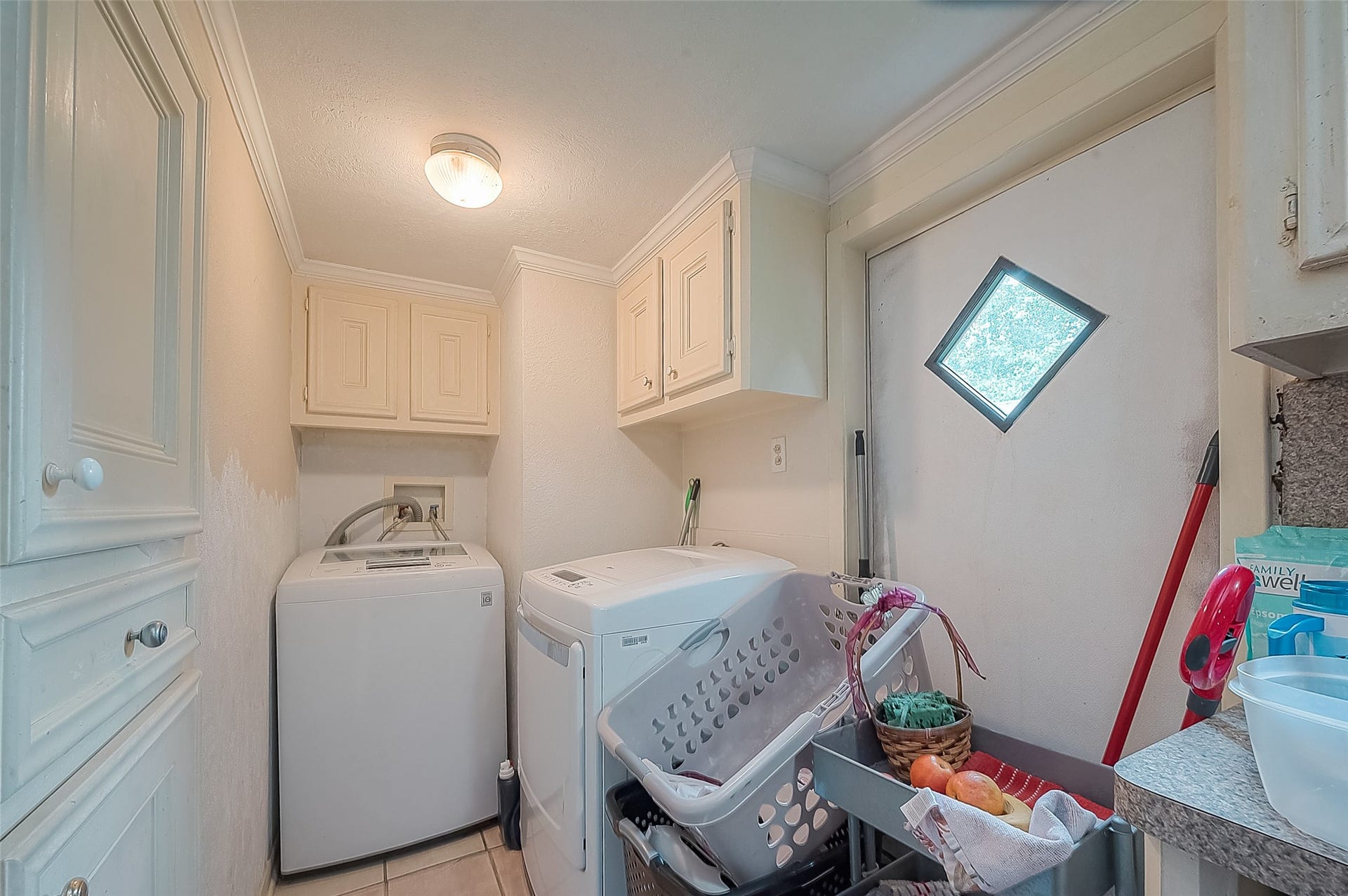 829 Porter Road, Conroe, TX 77301 829 Porter Road, Conroe, TX 77301