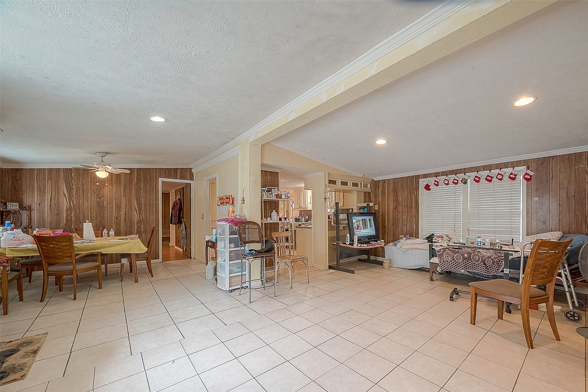 829 Porter Road, Conroe, TX 77301 829 Porter Road, Conroe, TX 77301
