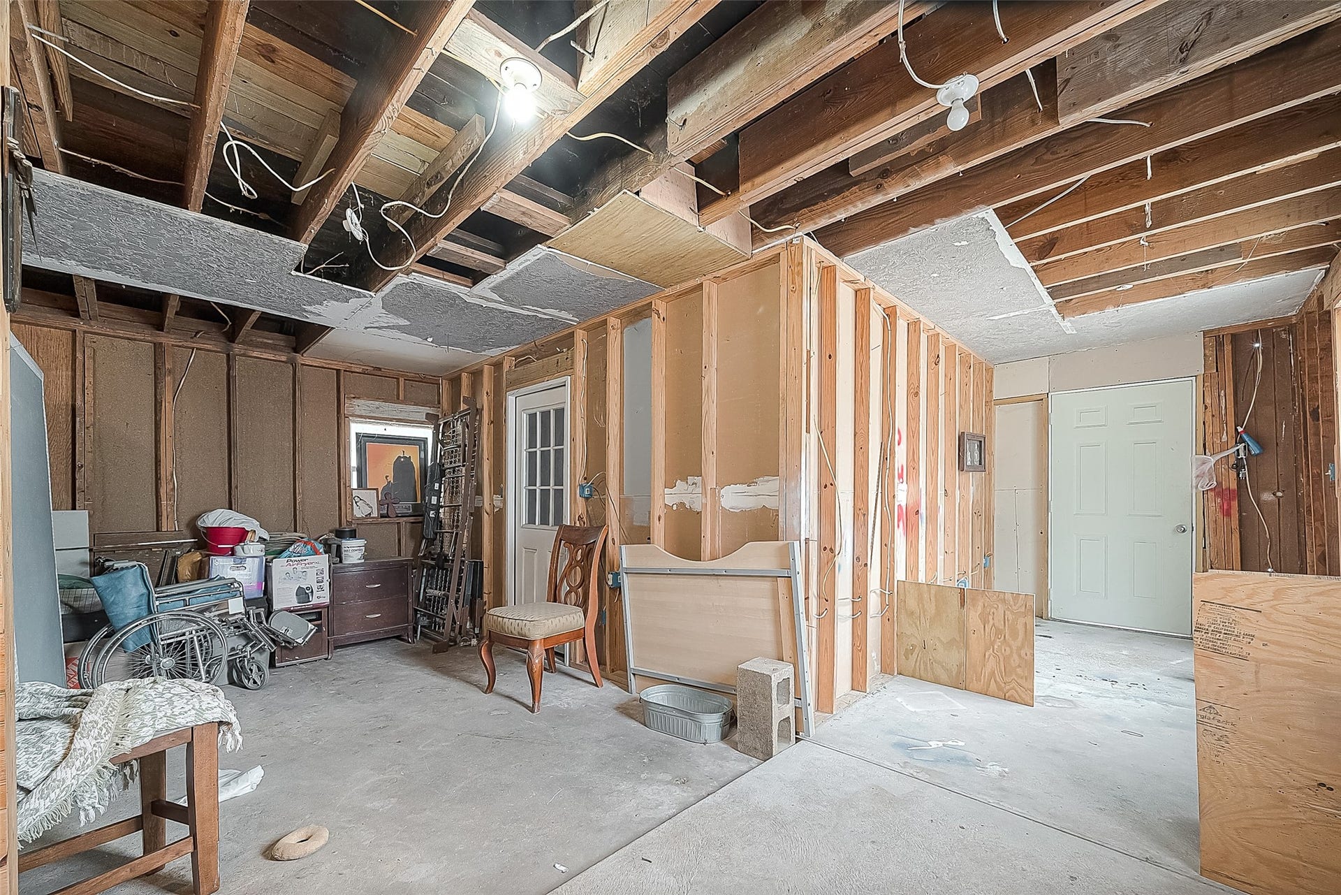 829 Porter Road, Conroe, TX 77301 829 Porter Road, Conroe, TX 77301