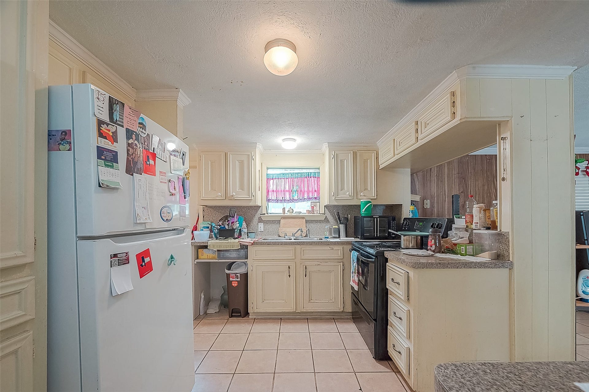 829 Porter Road, Conroe, TX 77301 829 Porter Road, Conroe, TX 77301
