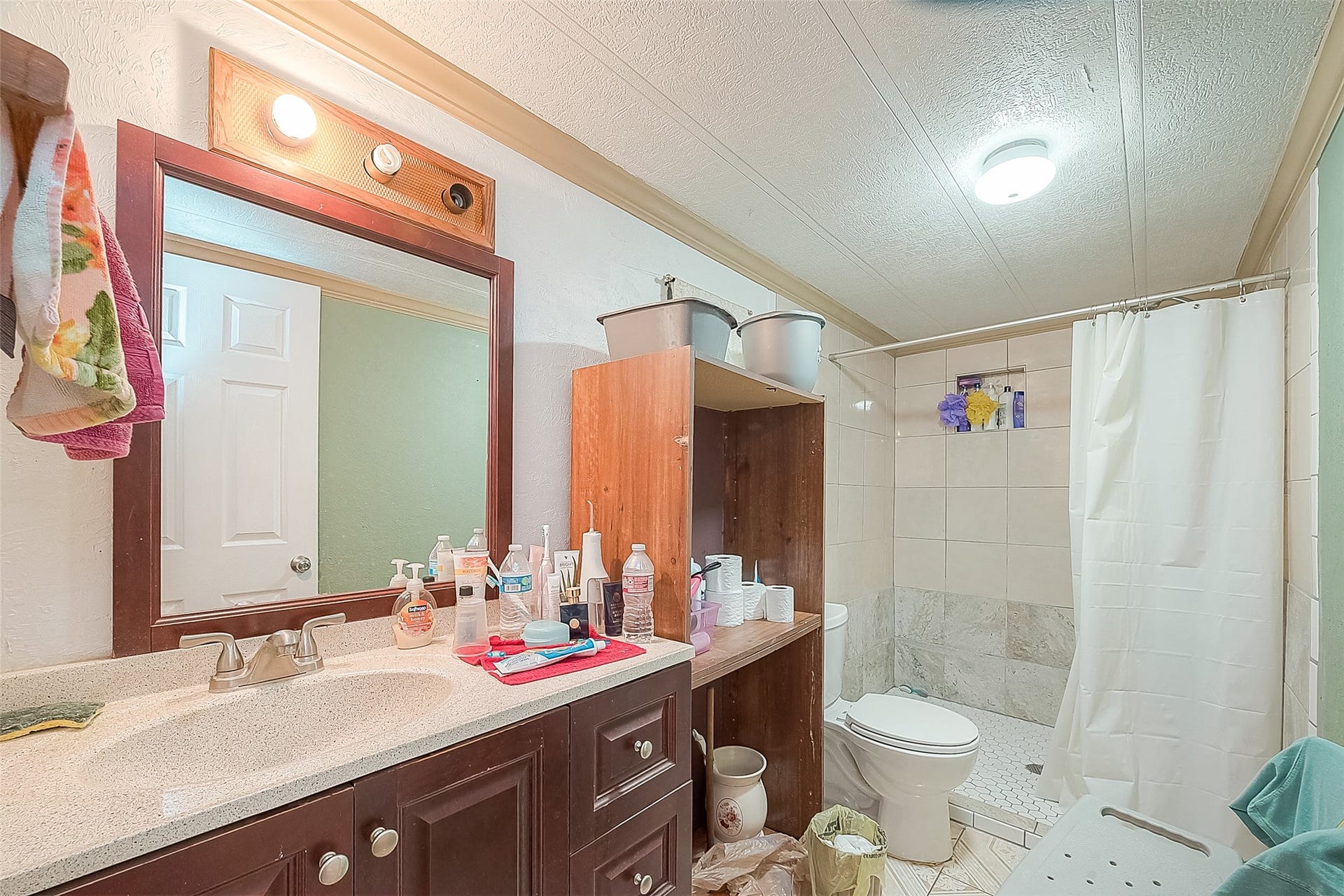 829 Porter Road, Conroe, TX 77301 829 Porter Road, Conroe, TX 77301