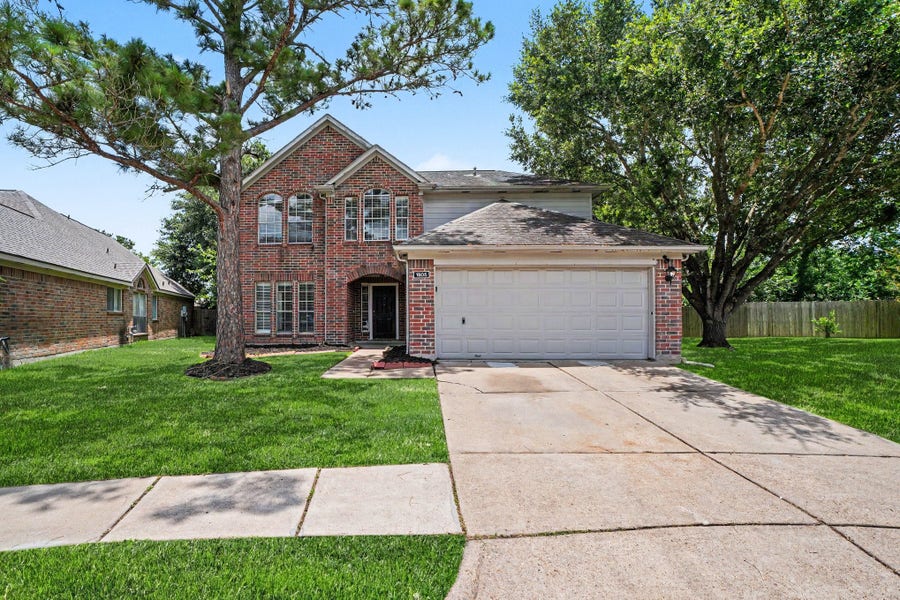 Property photo for 1805 Manor Circle, Rosenberg, TX