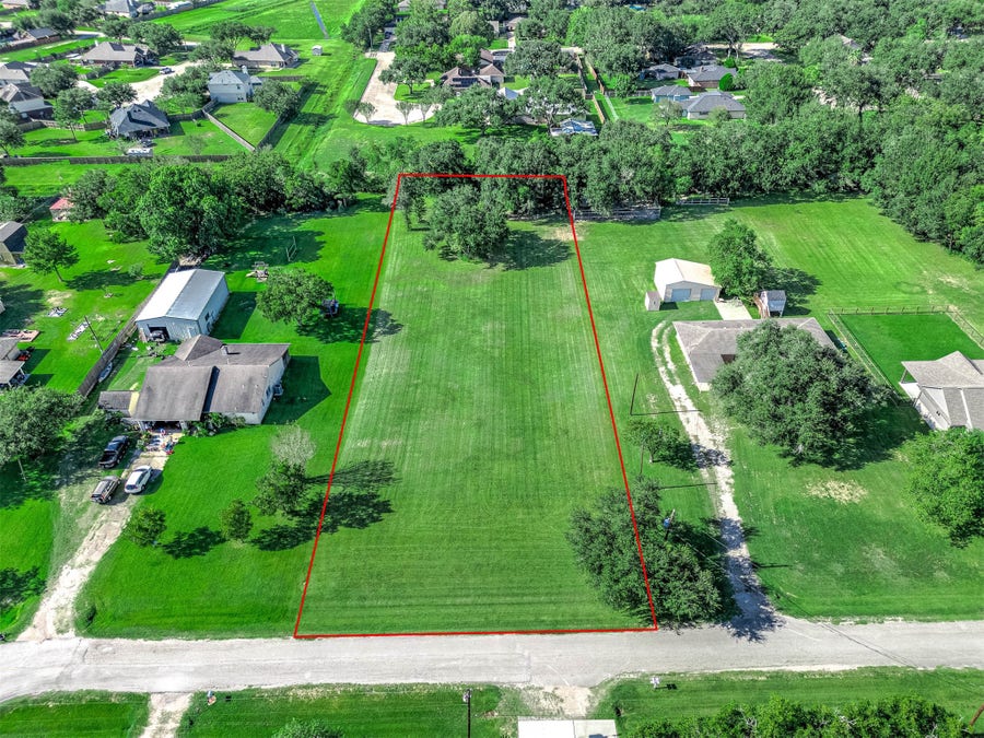 Property photo for 00 Mustang Drive, Alvin, TX